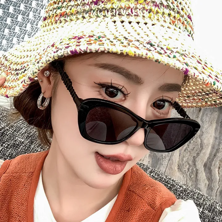 スーパーコピー ミュウミュウ サングラス