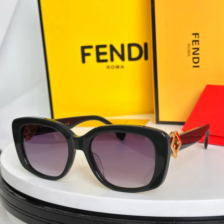 スーパーコピー ヴェルサーチ サングラス