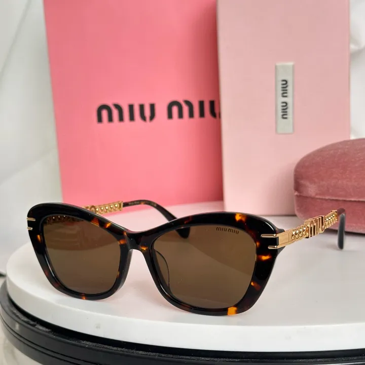 スーパーコピー ミュウミュウ サングラス