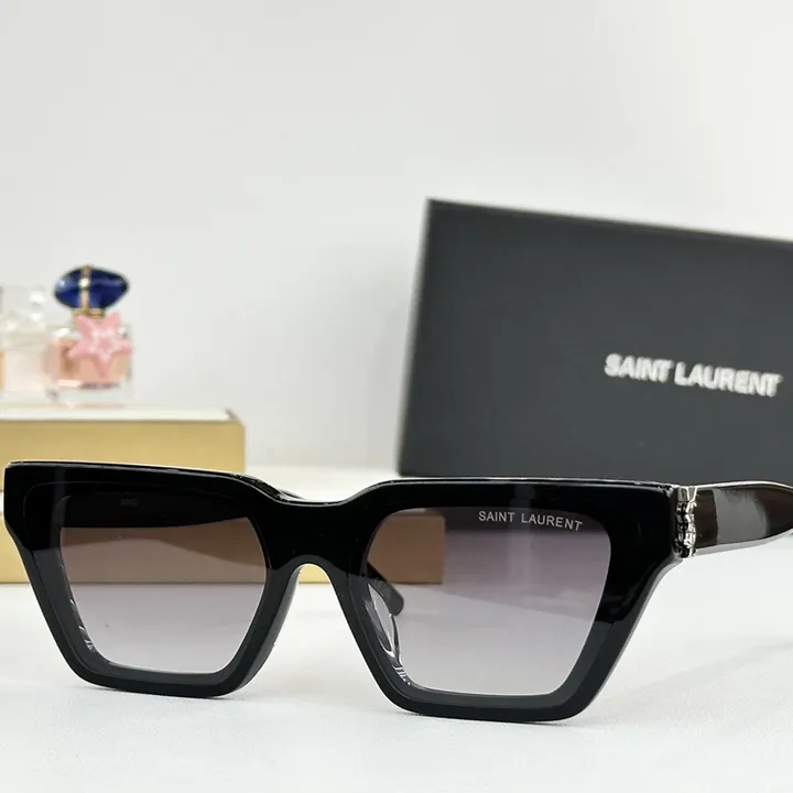 スーパーコピー ジバンシィ サングラス