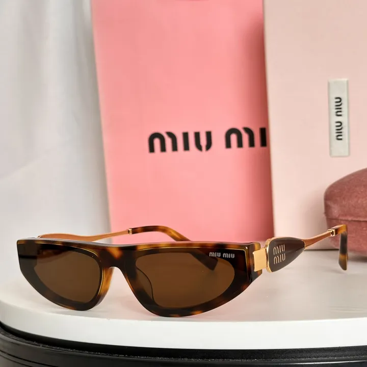 スーパーコピー ミュウミュウ サングラス