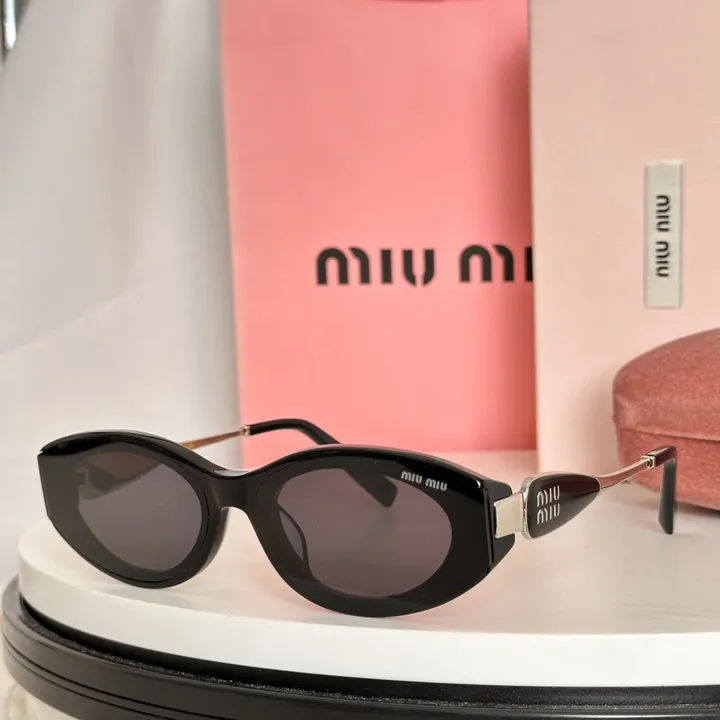 スーパーコピー ミュウミュウ サングラス