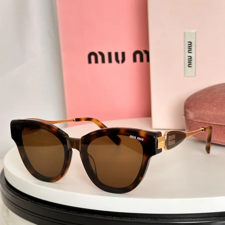 スーパーコピー ミュウミュウ サングラス