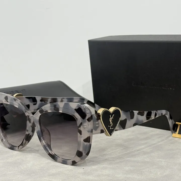 スーパーコピー ジバンシィ サングラス