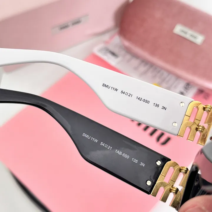 スーパーコピー ミュウミュウ サングラス