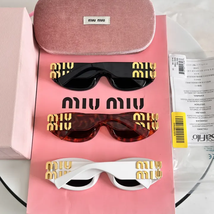 スーパーコピー ミュウミュウ サングラス