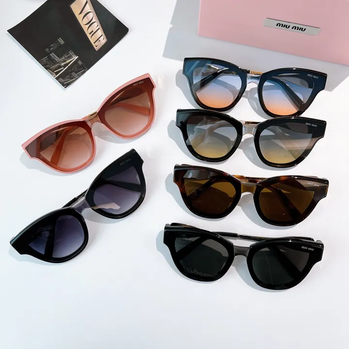 スーパーコピー ミュウミュウ サングラス