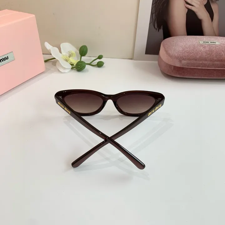スーパーコピー ミュウミュウ サングラス