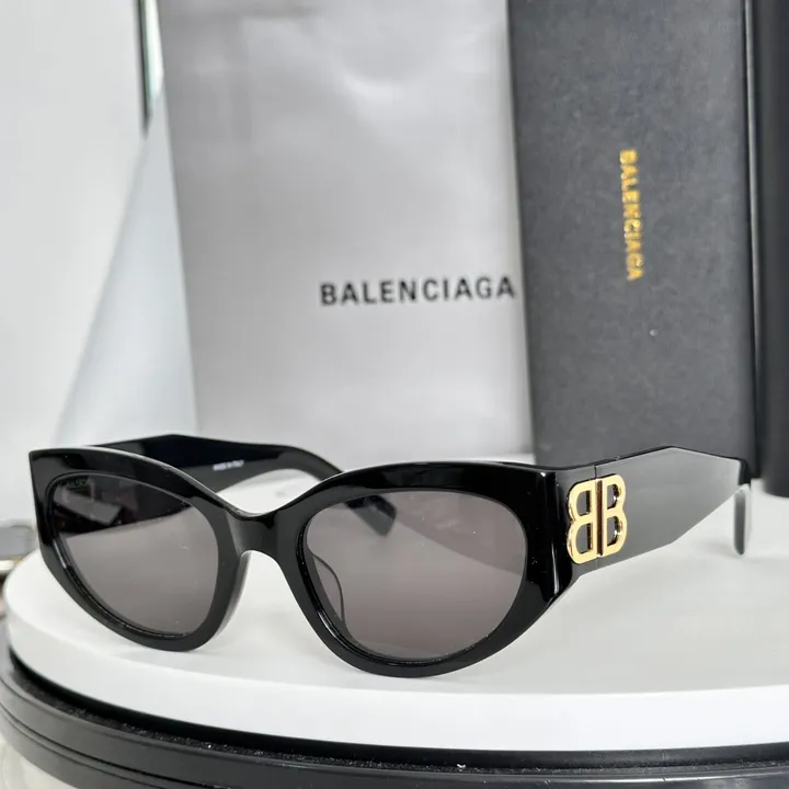 スーパーコピー バレンシアガ サングラス