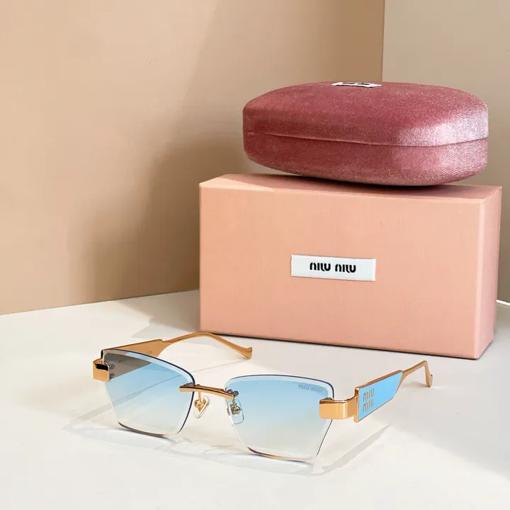 スーパーコピー ミュウミュウ サングラス