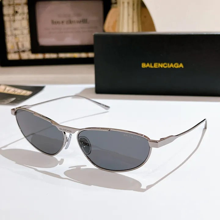 スーパーコピー バレンシアガ サングラス