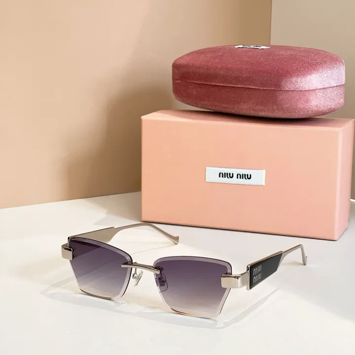 スーパーコピー ミュウミュウ サングラス