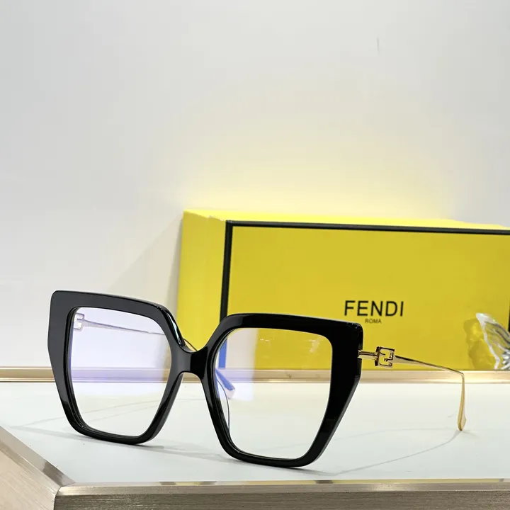 スーパーコピー フェンディ サングラス