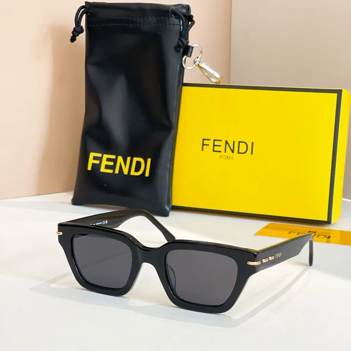 スーパーコピー フェンディ サングラス