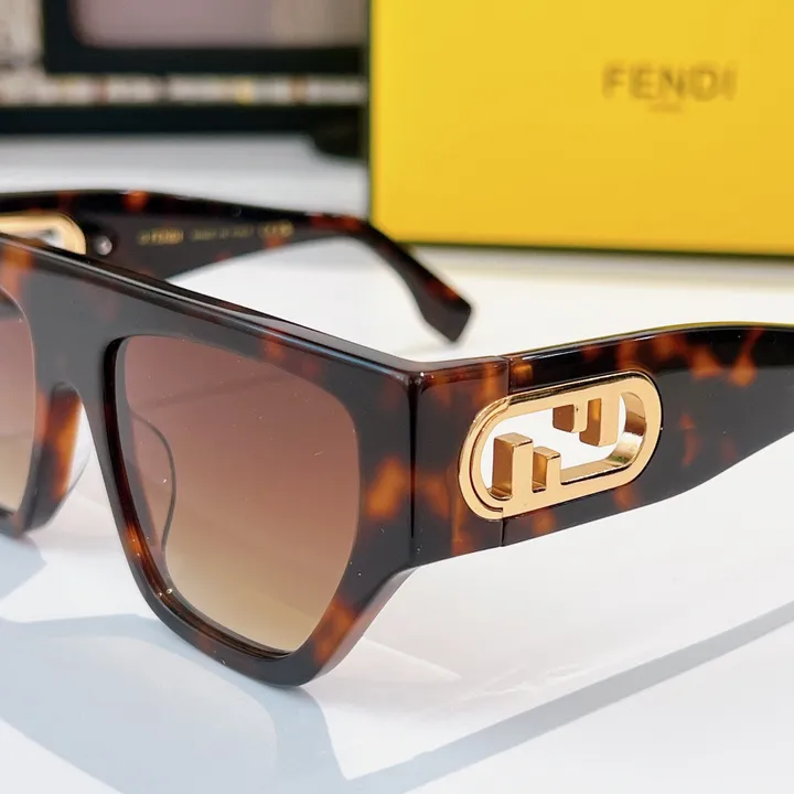 スーパーコピー フェンディ サングラス