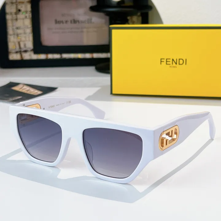 スーパーコピー フェンディ サングラス