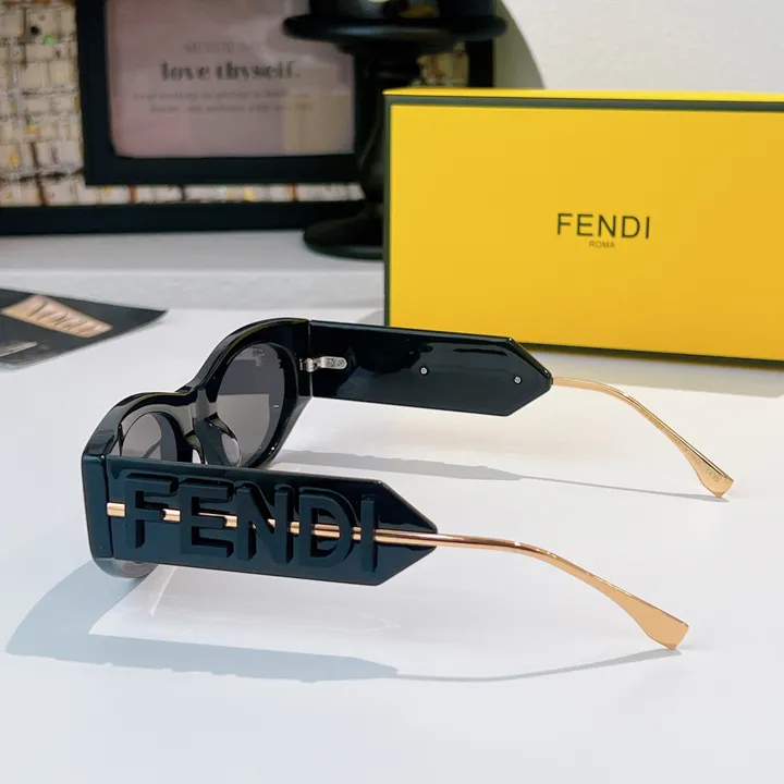 スーパーコピー フェンディ サングラス