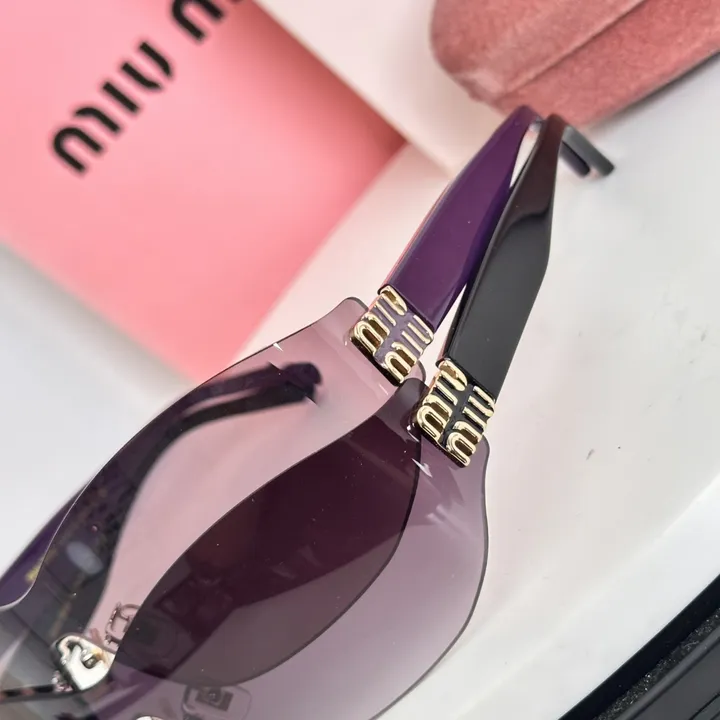 スーパーコピー ミュウミュウ サングラス