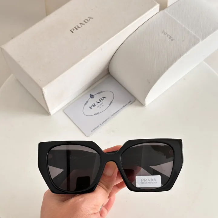 スーパーコピー プラダ サングラス