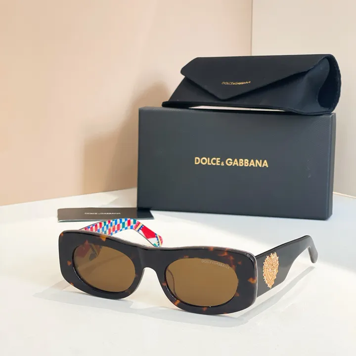 スーパーコピー ミュウミュウ サングラス