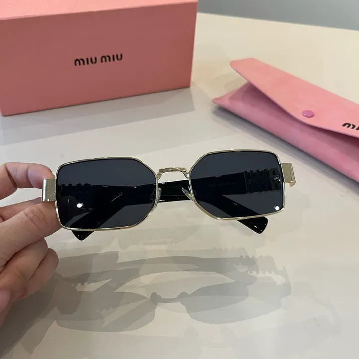 スーパーコピー ミュウミュウ サングラス