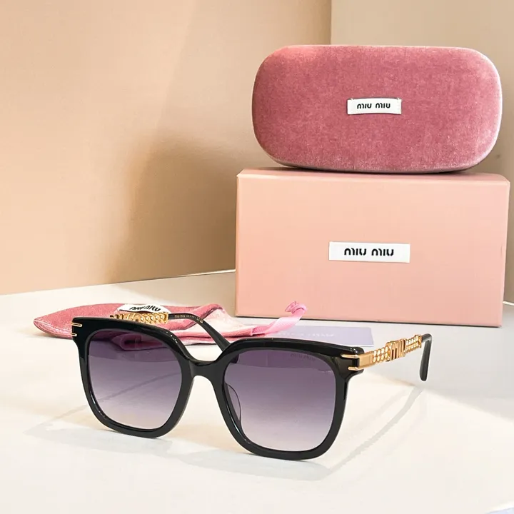 スーパーコピー ミュウミュウ サングラス