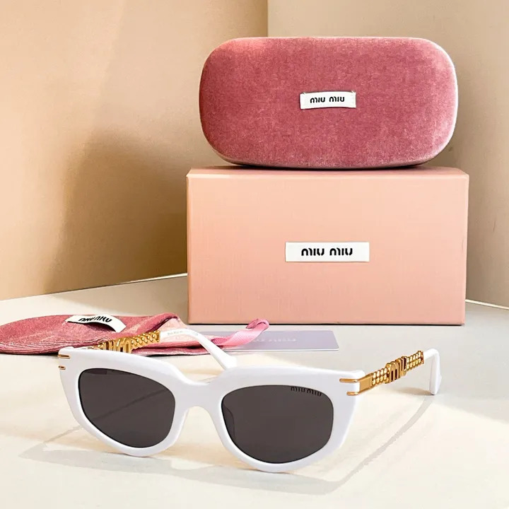スーパーコピー ミュウミュウ サングラス