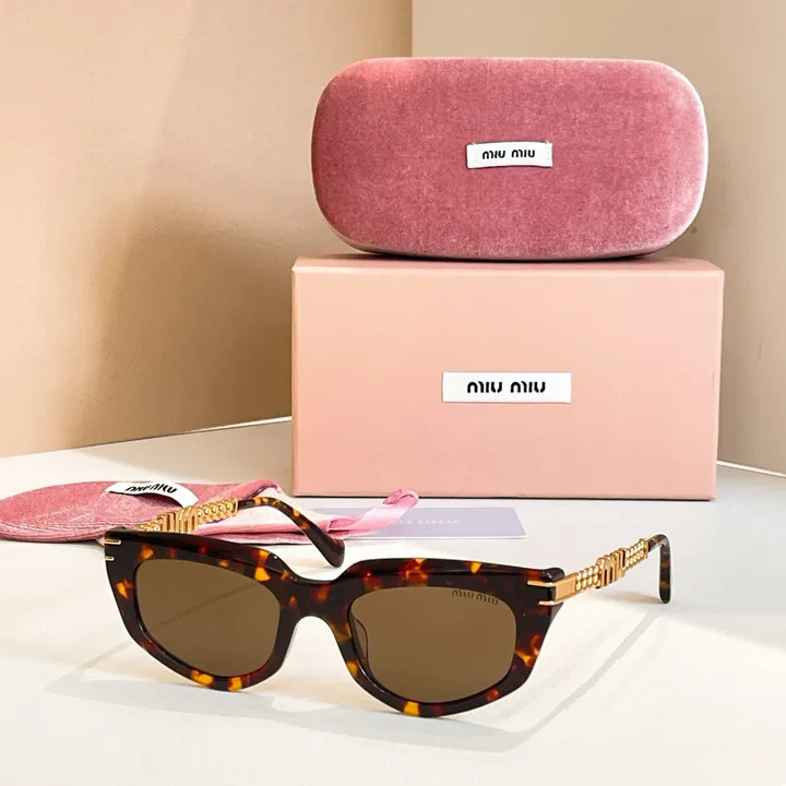 スーパーコピー ミュウミュウ サングラス