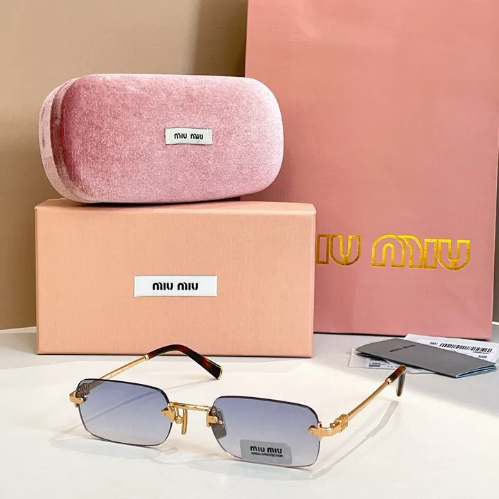 スーパーコピー ミュウミュウ サングラス