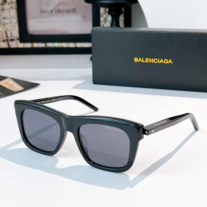 スーパーコピー バレンシアガ サングラス