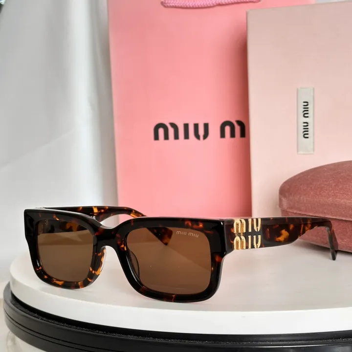 スーパーコピー ミュウミュウ サングラス
