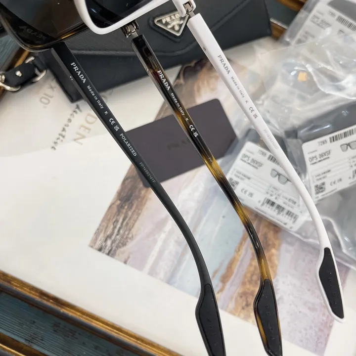 スーパーコピー プラダ サングラス