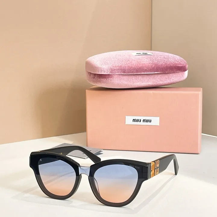 スーパーコピー ミュウミュウ サングラス