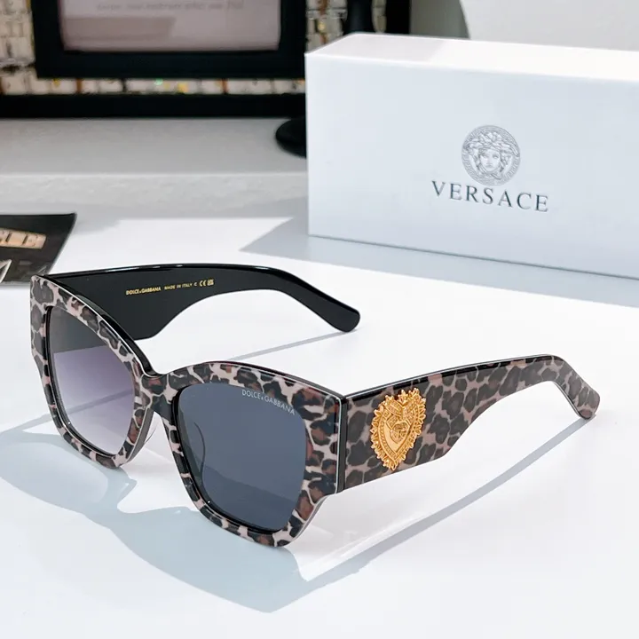 スーパーコピー ミュウミュウ サングラス