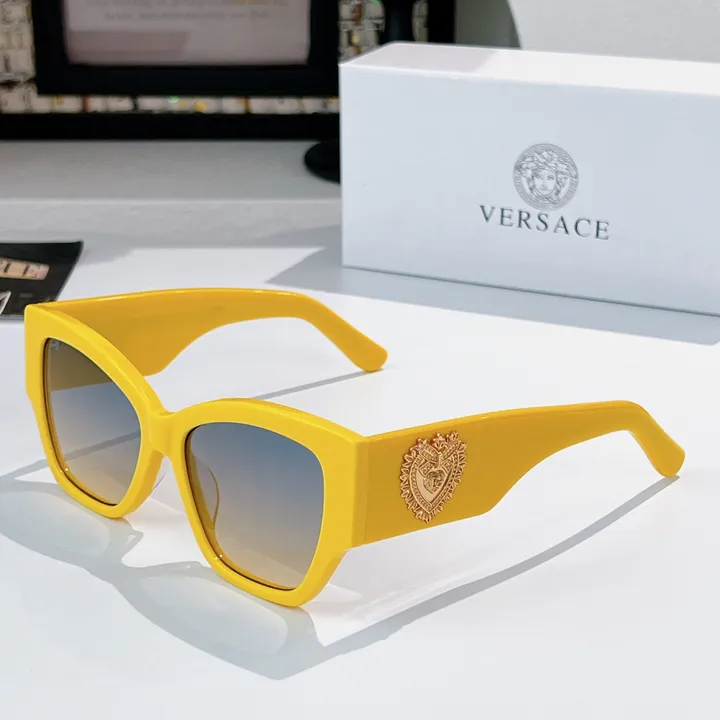 スーパーコピー ミュウミュウ サングラス