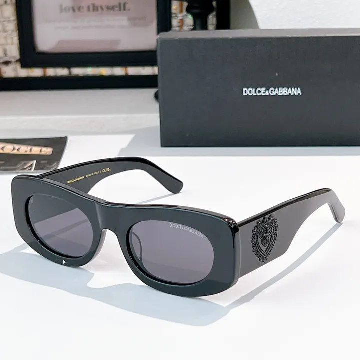 スーパーコピー ミュウミュウ サングラス