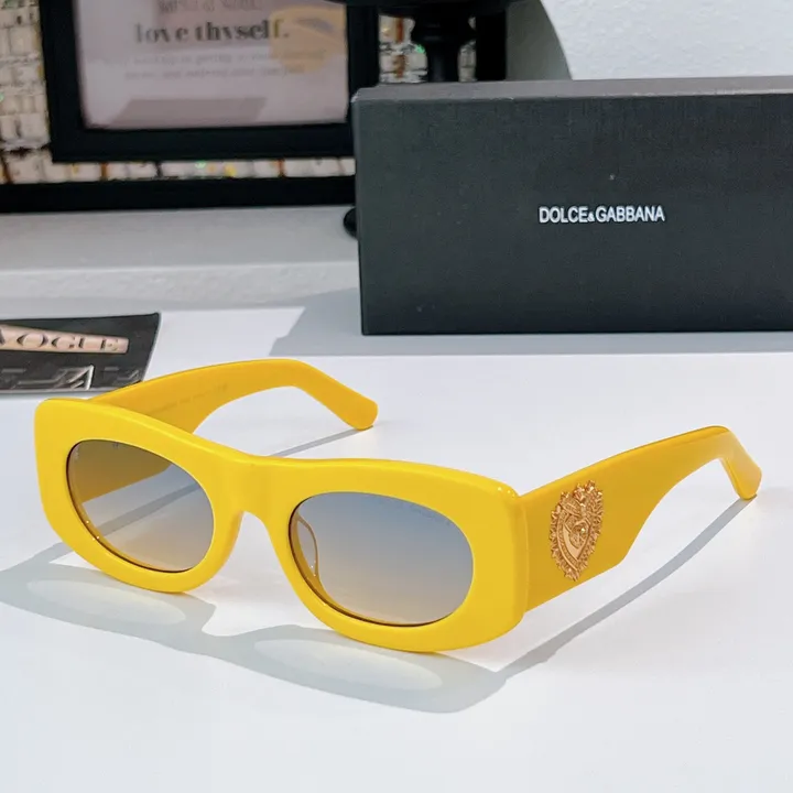 スーパーコピー ミュウミュウ サングラス