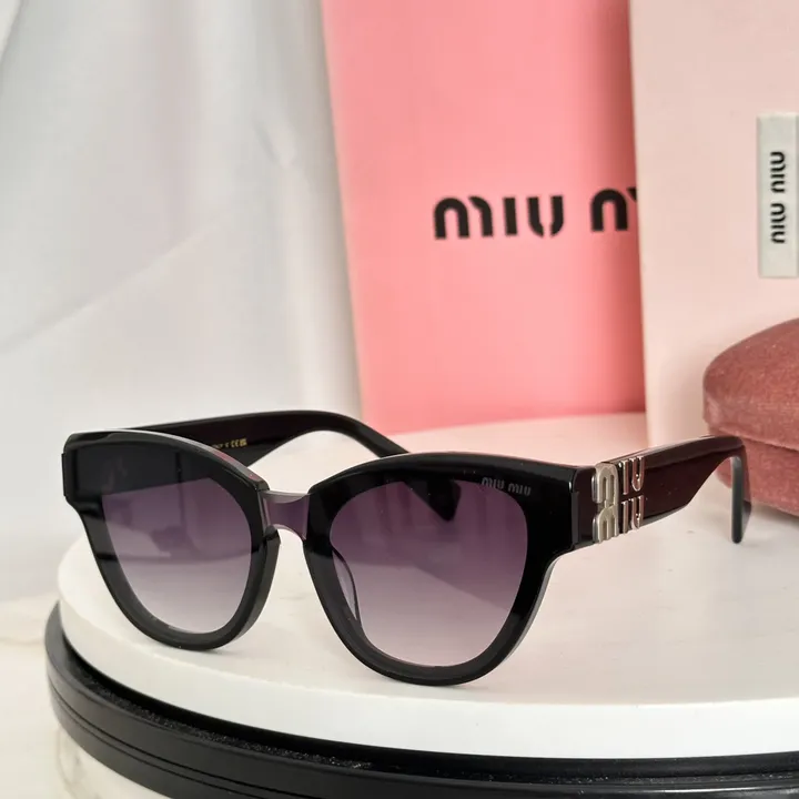 スーパーコピー ミュウミュウ サングラス