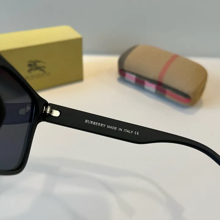 スーパーコピー バーバリー ス サングラス