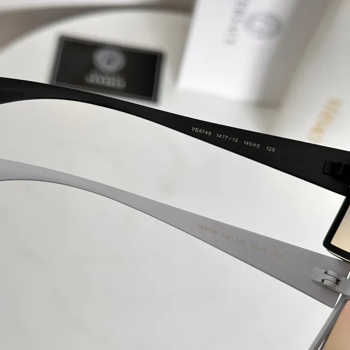 スーパーコピー ヴェルサーチ サングラス