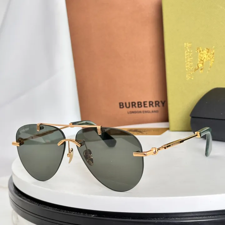 スーパーコピー バーバリー ス サングラス