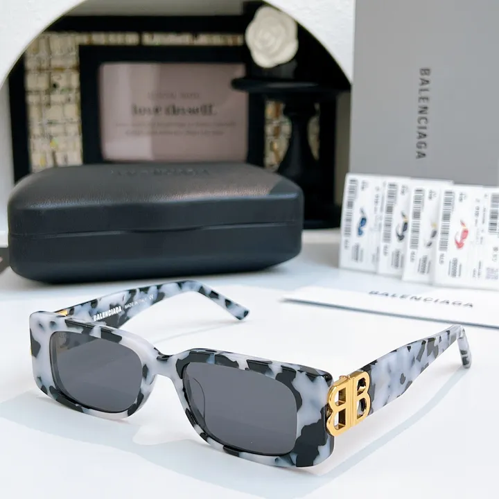 スーパーコピー バレンシアガ サングラス