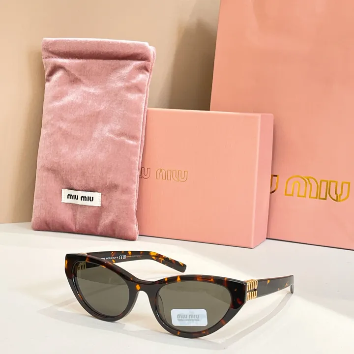 スーパーコピー ミュウミュウ サングラス