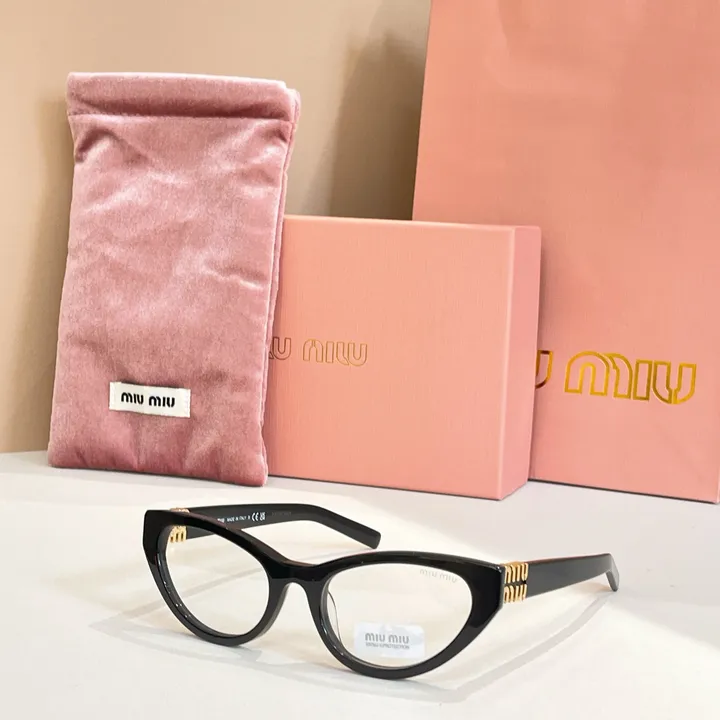 スーパーコピー ミュウミュウ サングラス