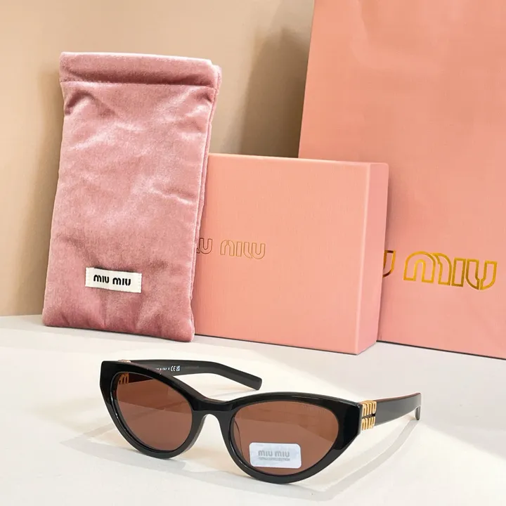 スーパーコピー ミュウミュウ サングラス