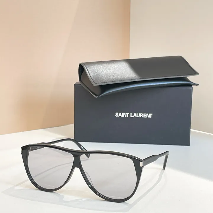 スーパーコピー ジバンシィ サングラス