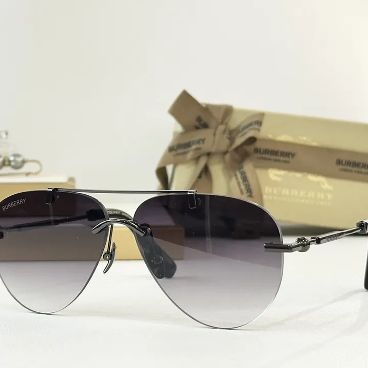 スーパーコピー バーバリー ス サングラス