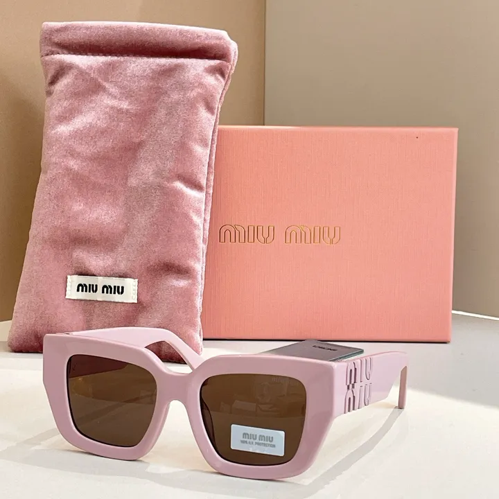 スーパーコピー ミュウミュウ サングラス