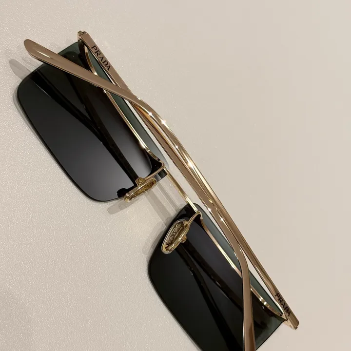 スーパーコピー プラダ サングラス