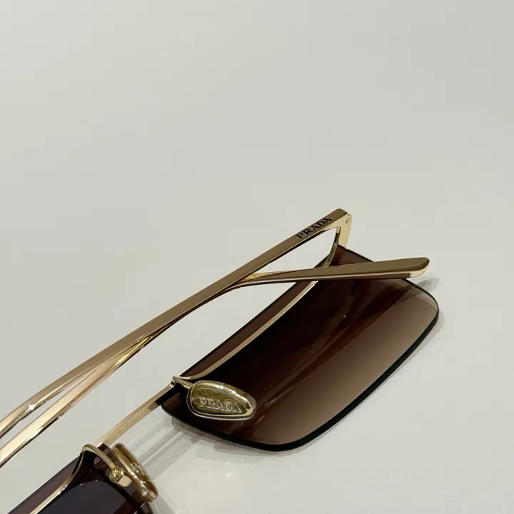スーパーコピー プラダ サングラス